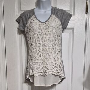 Maurices Gray and Cream Lace Short Sleeve Top